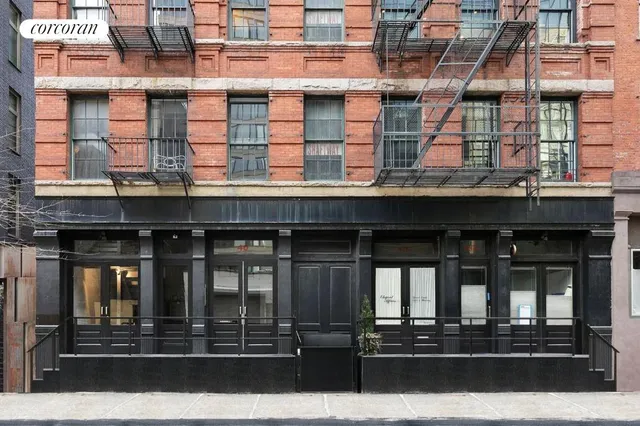 $4,750,000 | 40 Renwick Street, Unit 6 | Hudson Square