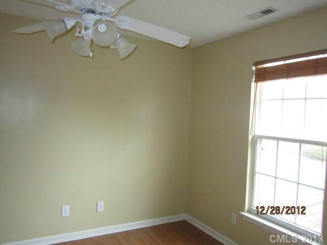1901 Pine Mountain Road Charlotte, NC 28214 - Photo 9 of 10