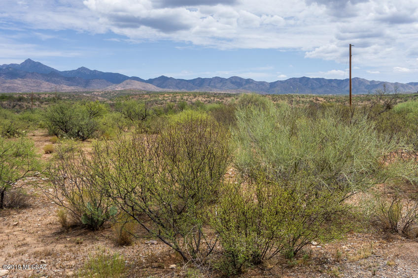 56 Via Pimienta, Unit 4 Rio Rico, AZ 85648 - Photo 6 of 8