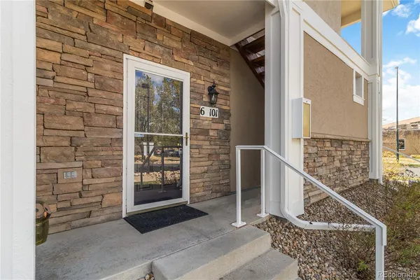 $357,000 | 8200 East 8th Avenue, Unit 6101, Denver, CO 80230