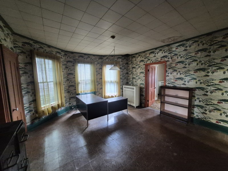 117 South Chestnut Street Kewanee, IL 61443 - Photo 8 of 28
