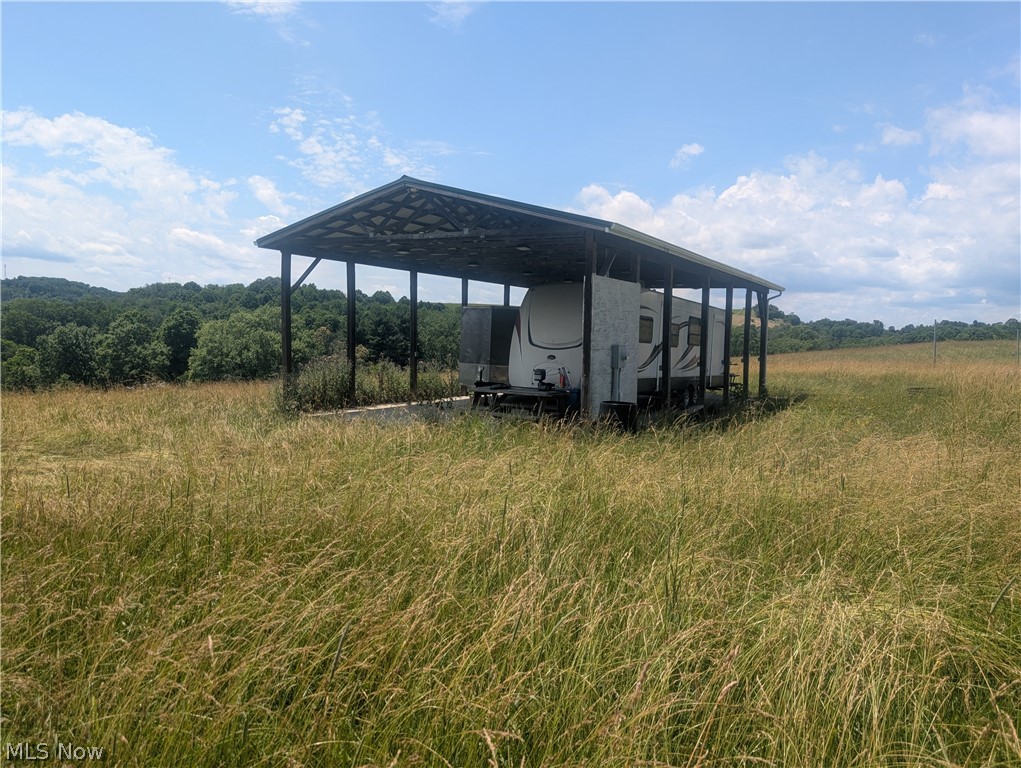 2011 Gordon Road Northwest Dover, OH 44622 - Photo 23 of 50
