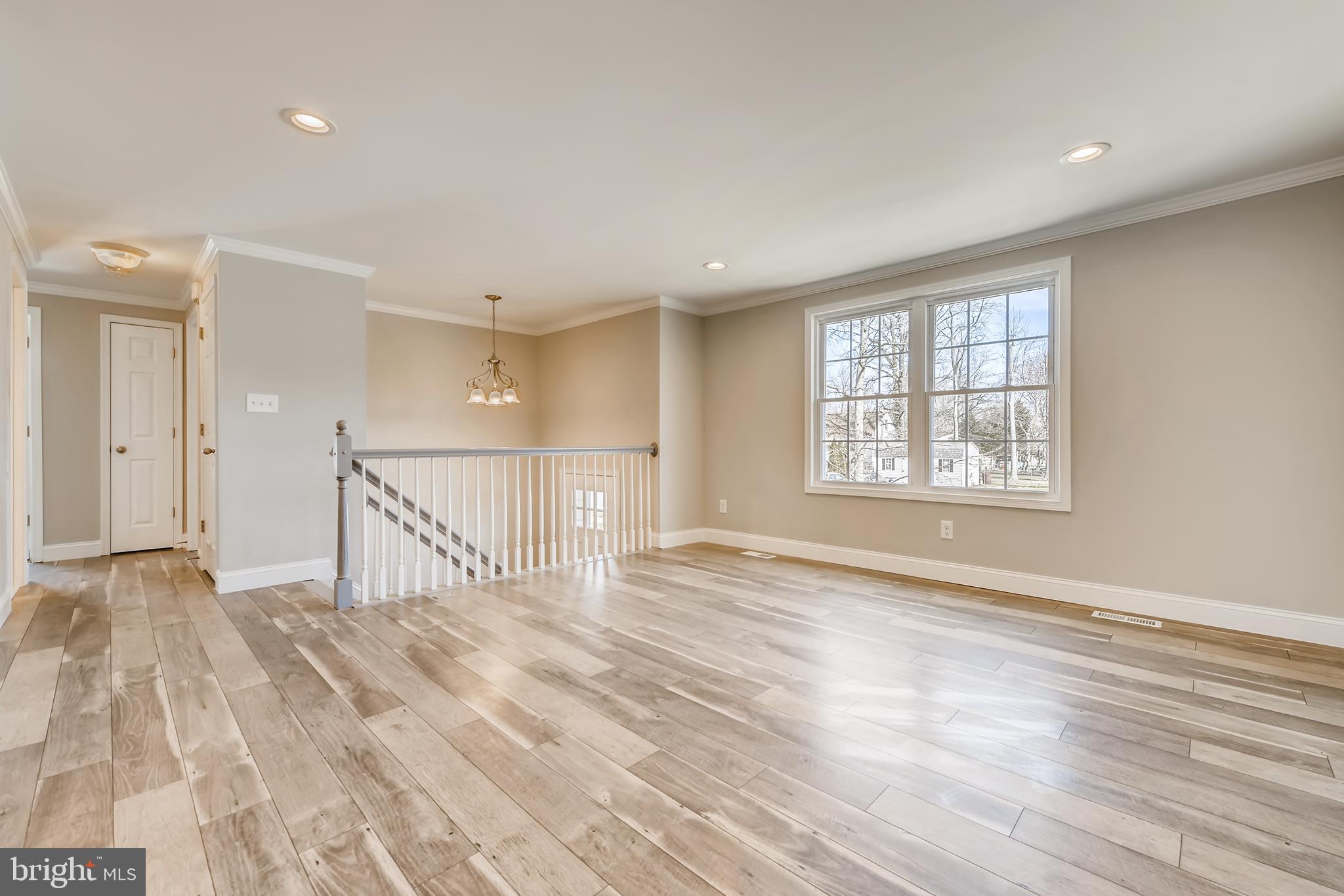 2202 Monocacy Road Baltimore, MD 21221 - Photo 3 of 38