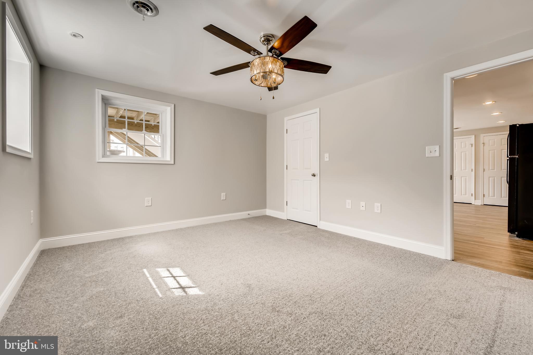 2202 Monocacy Road Baltimore, MD 21221 - Photo 29 of 38