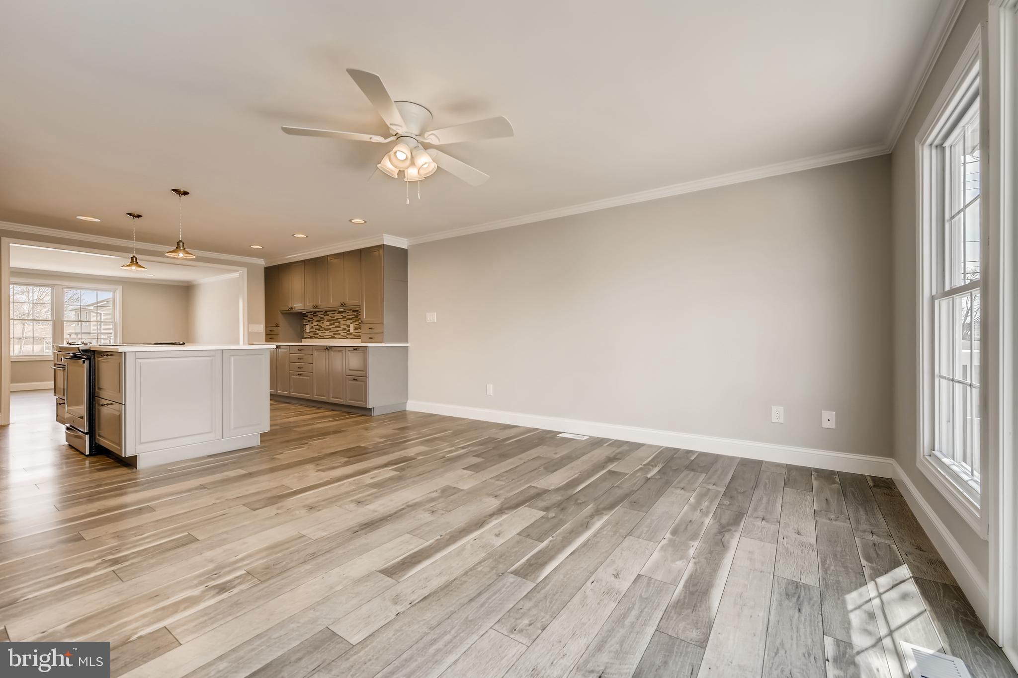 2202 Monocacy Road Baltimore, MD 21221 - Photo 6 of 38