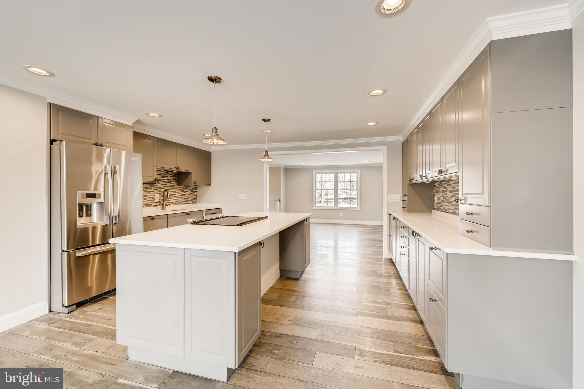 2202 Monocacy Road Baltimore, MD 21221 - Photo 8 of 38