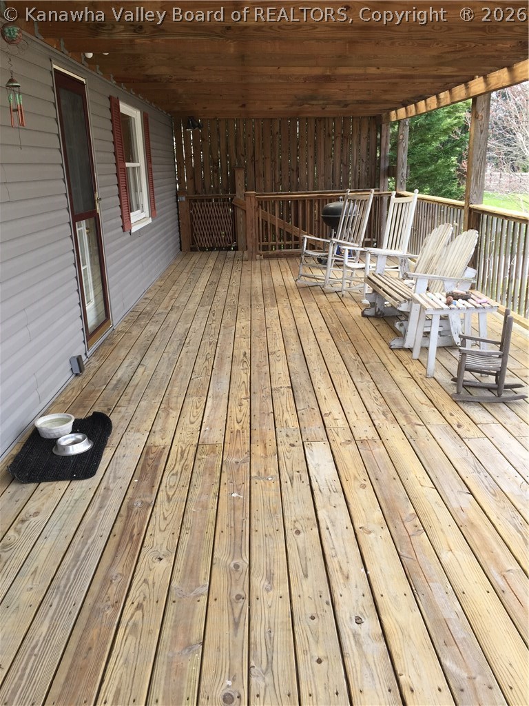 28 Elm Street Winfield, WV 25213 - Photo 5 of 23 Gallery Image 5