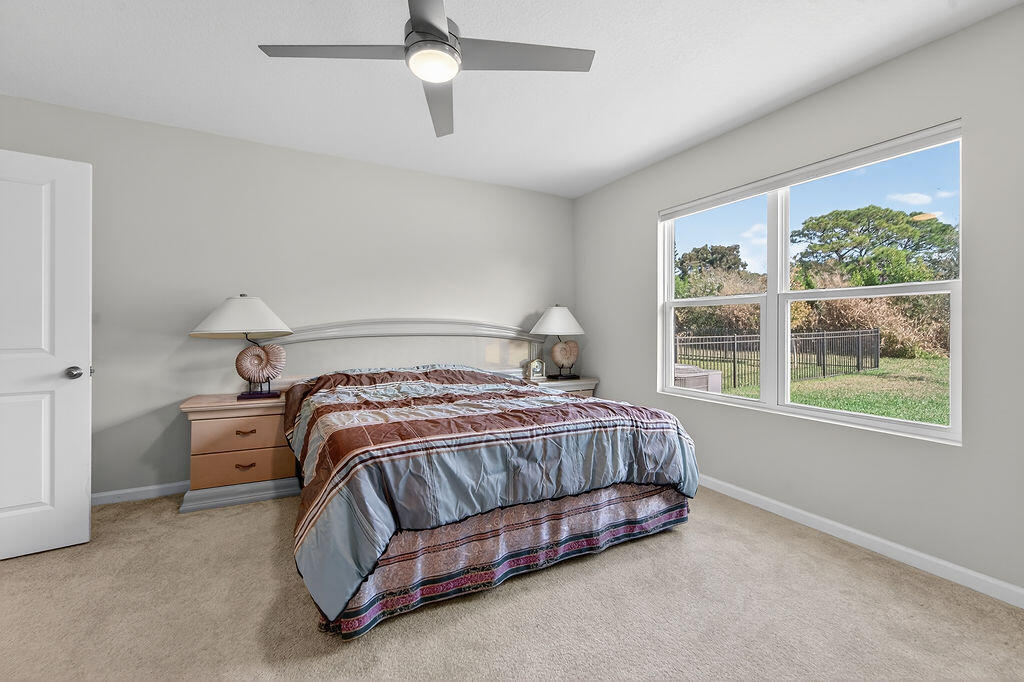 237 Raspberry Road Fort Pierce, FL 34981 - Photo 13 of 41 1221254-46