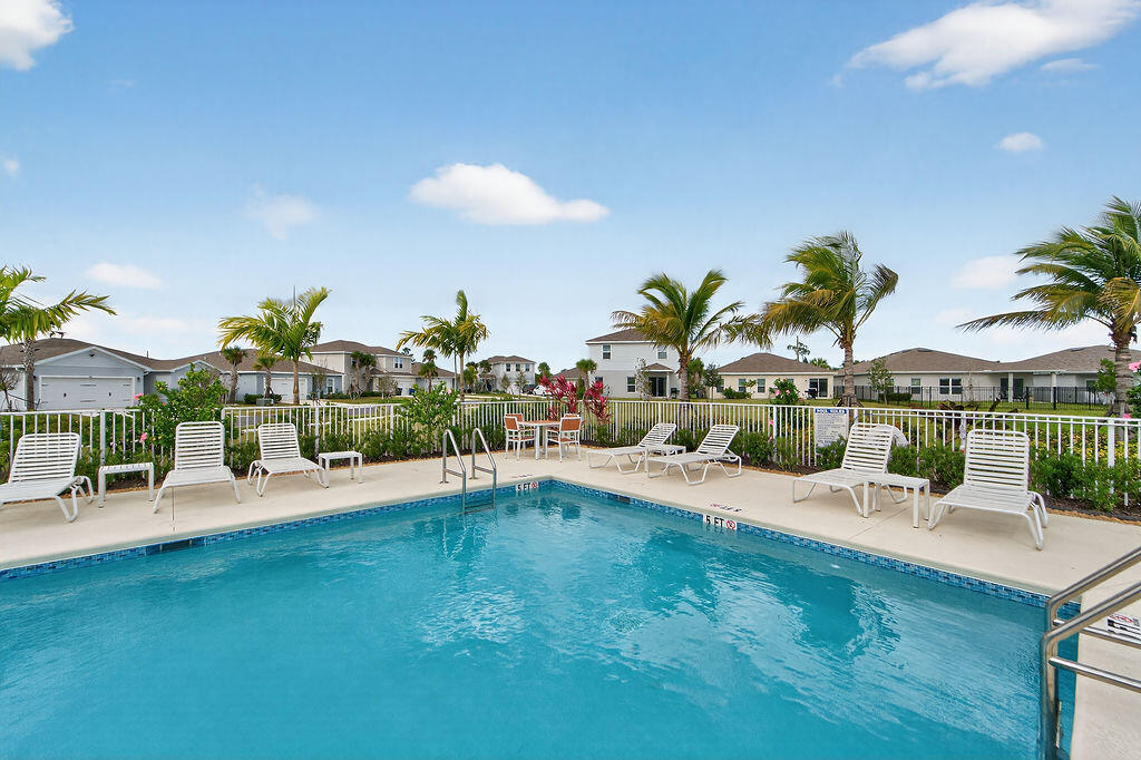 237 Raspberry Road Fort Pierce, FL 34981 - Photo 29 of 41 1221254-129