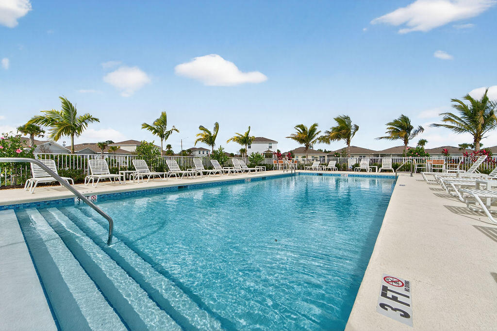 237 Raspberry Road Fort Pierce, FL 34981 - Photo 30 of 41 1221254-128