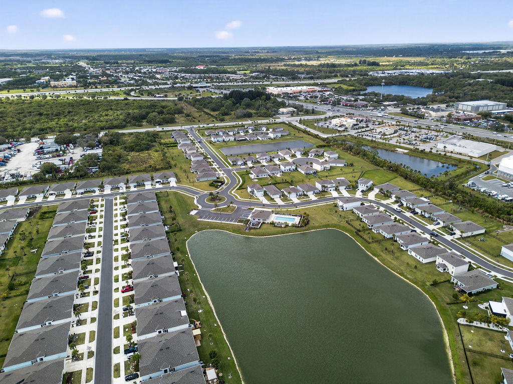 237 Raspberry Road Fort Pierce, FL 34981 - Photo 40 of 41 1221252-11