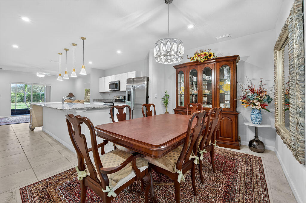 237 Raspberry Road Fort Pierce, FL 34981 - Photo 8 of 41 1221254-13