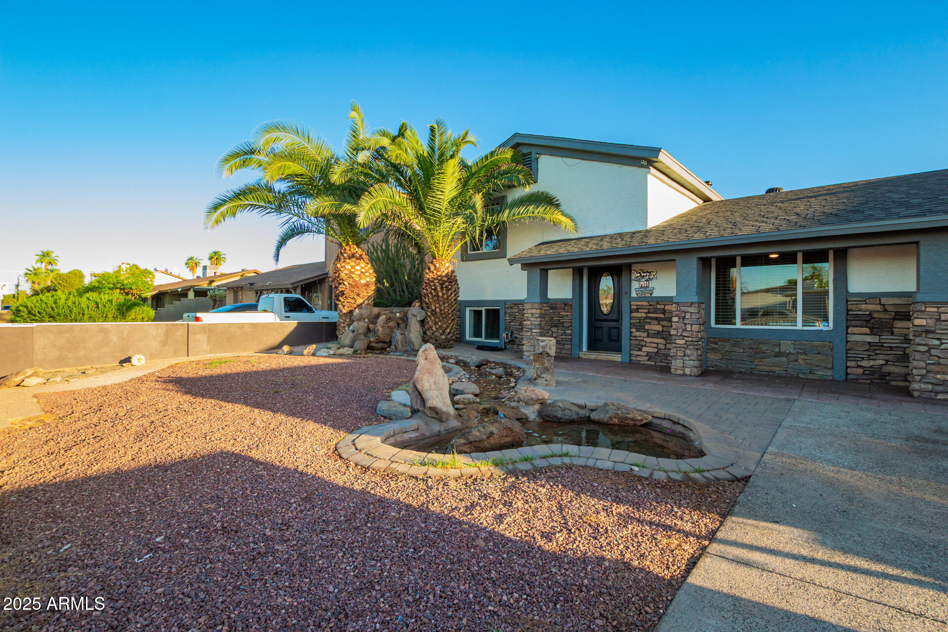 7531 West Osborn Road Phoenix, AZ 85033 - Photo 5 of 34 05 - Osborn 7531