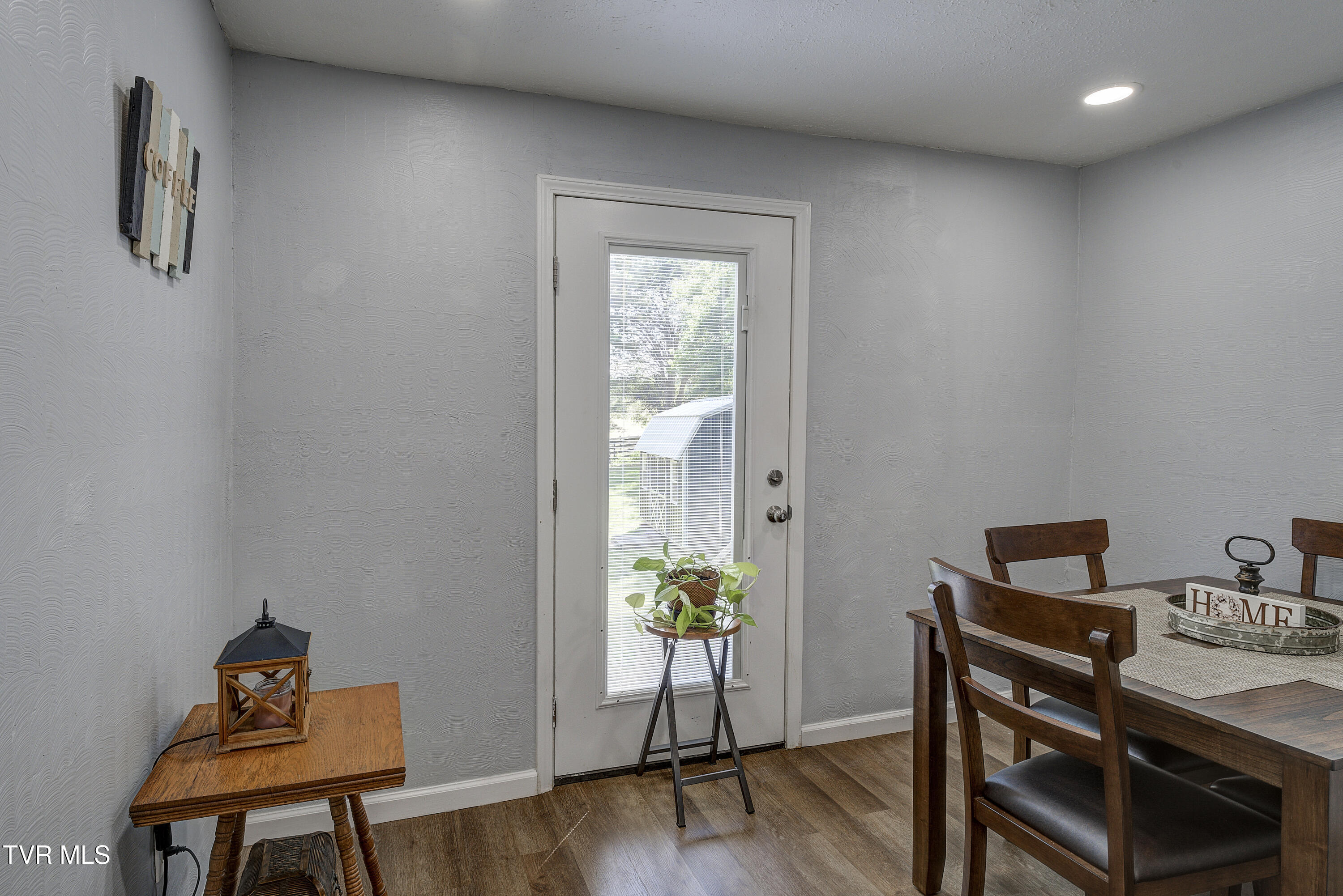 1277 Cooks Valley Road Kingsport, TN 37664 - Photo 30 of 36 CooksValley-15