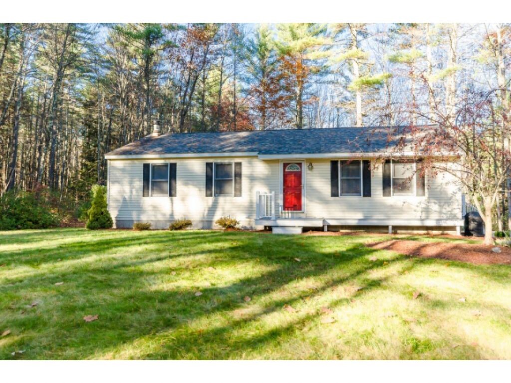 24 Parker Road Brookline, NH 03033 - Photo 1 of 22