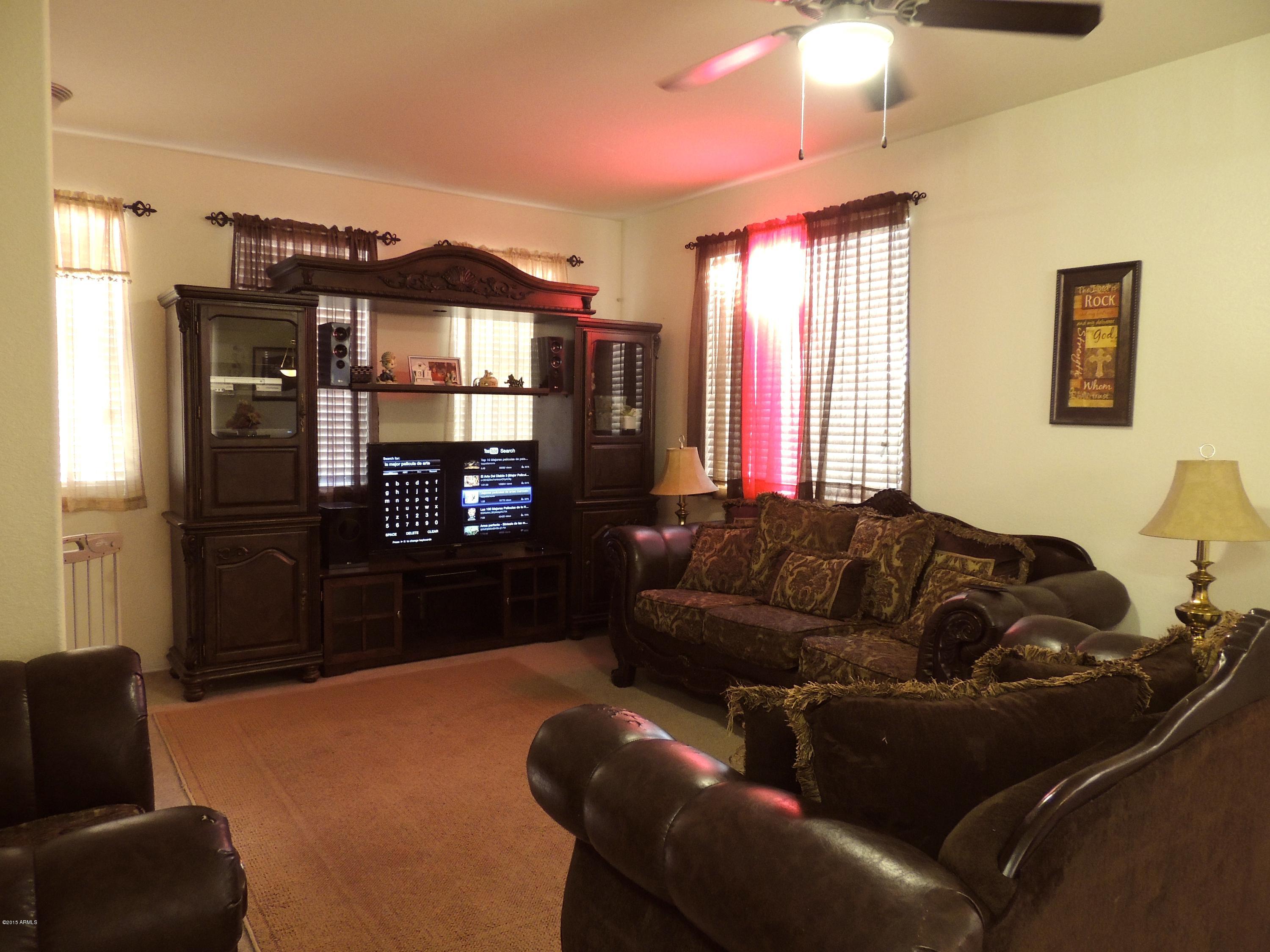 1408 East Bloch Road Phoenix, AZ 85040 - Photo 2 of 11