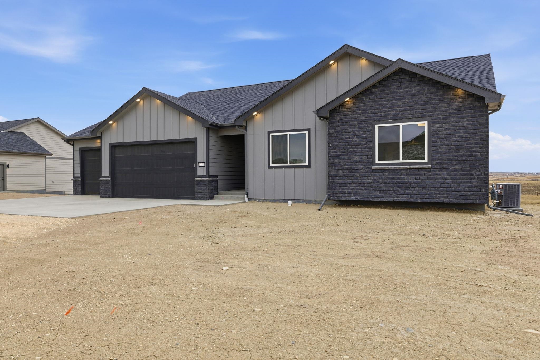 6570 Meadow Wind Way Mills, WY 82604 - Photo 3 of 30