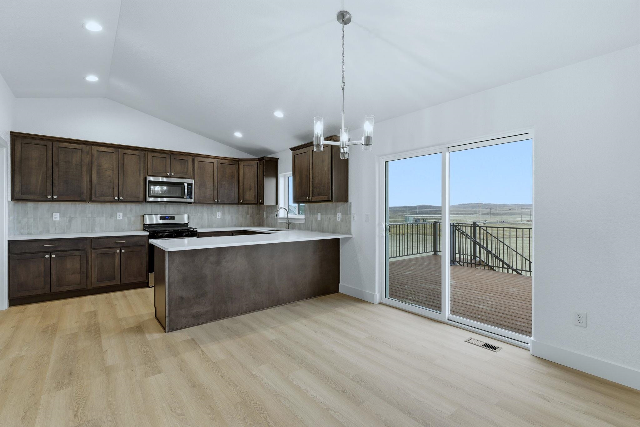 6570 Meadow Wind Way Mills, WY 82604 - Photo 7 of 30