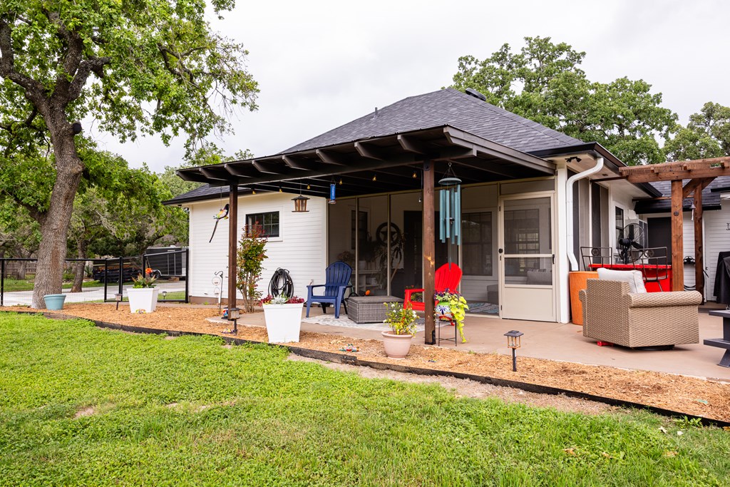 305 Oak Wood Road Kerrville, TX 78028 - Photo 58 of 67