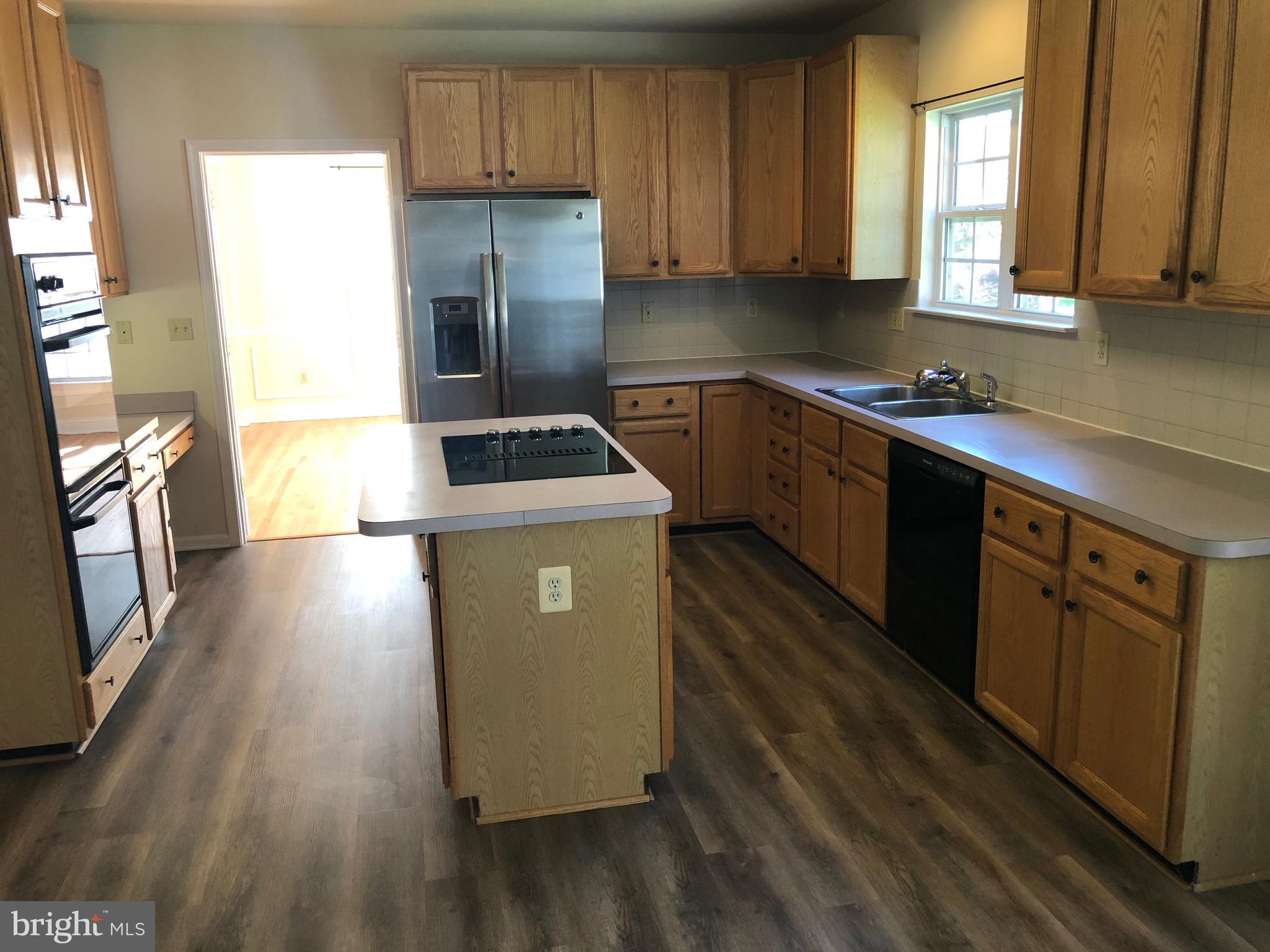 6412 Spring Forest Road Frederick, MD 21701 - Photo 10 of 35 Kitchen