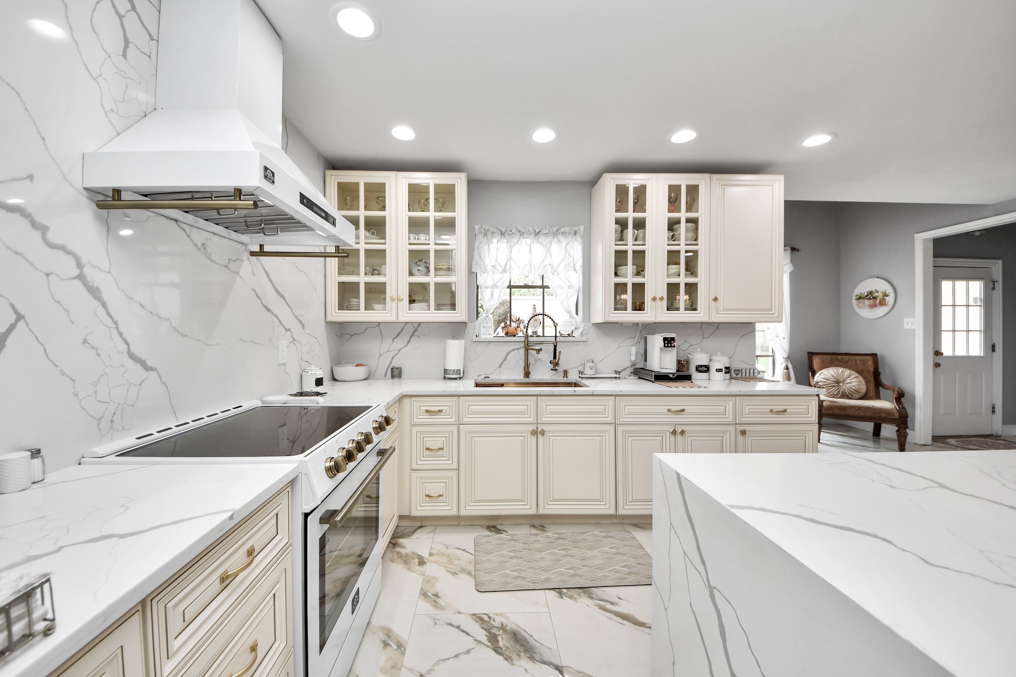 8302 Candlegreen Lane Houston, TX 77071 - Photo 16 of 50
