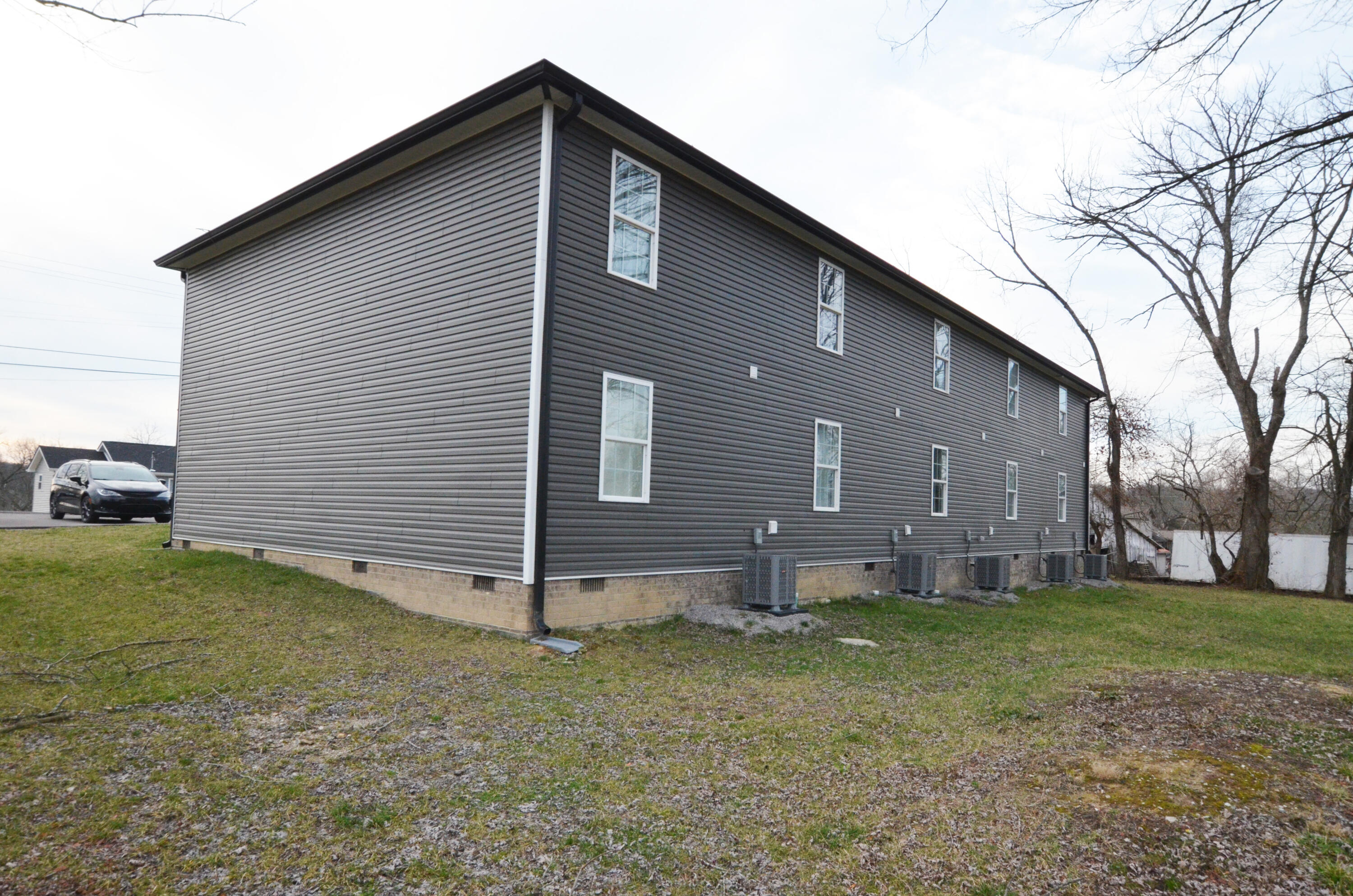 355 West Cedar Grove Road Irvine, KY 40336 - Photo 2 of 12 100 % Occupied!