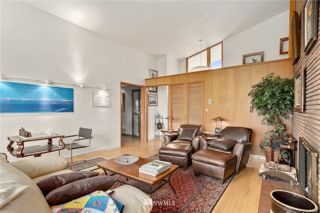2811 Sanders Avenue Bremerton, WA 98310 - Photo 6 of 32 Gallery Image 6