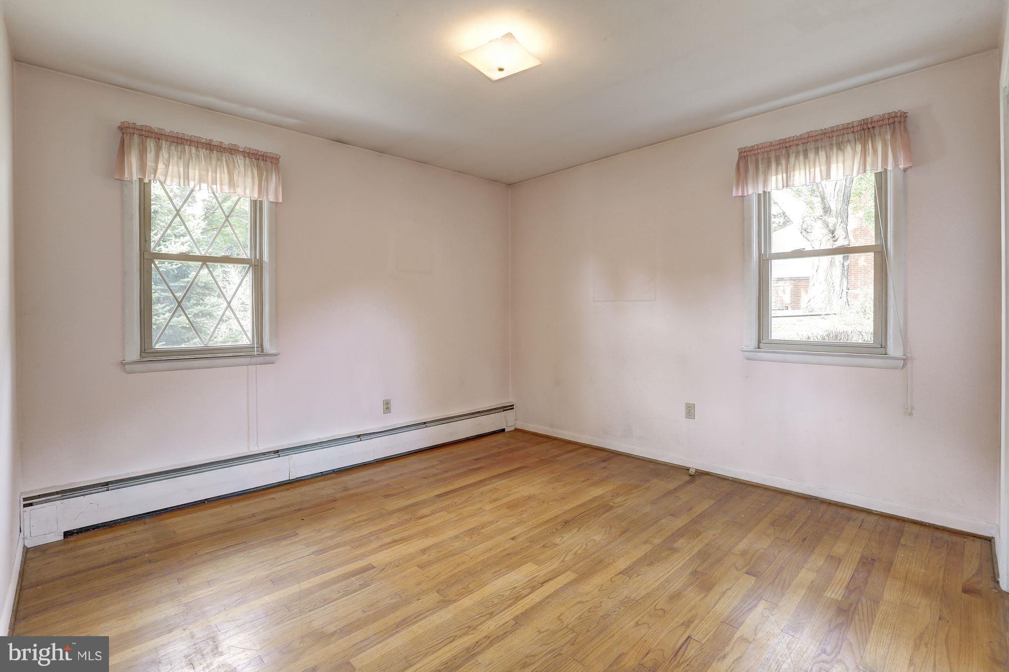 7833 Belgaro Road Laurel, MD 20723 - Photo 15 of 32 Bedroom #2