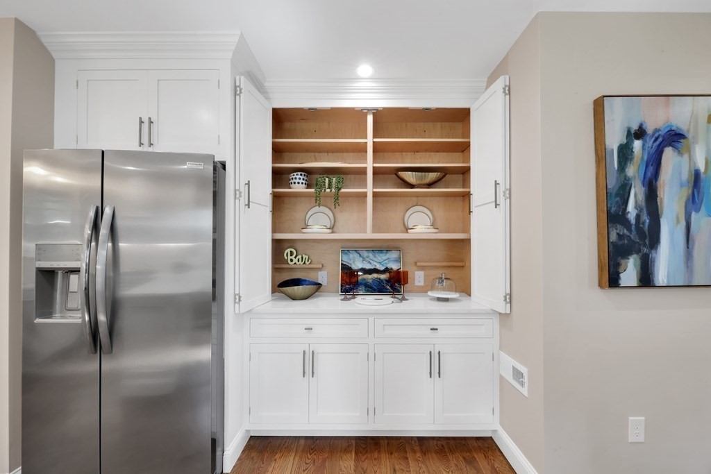 12 President Road Boston, MA 02132 - Photo 10 of 41 Gallery Image 10