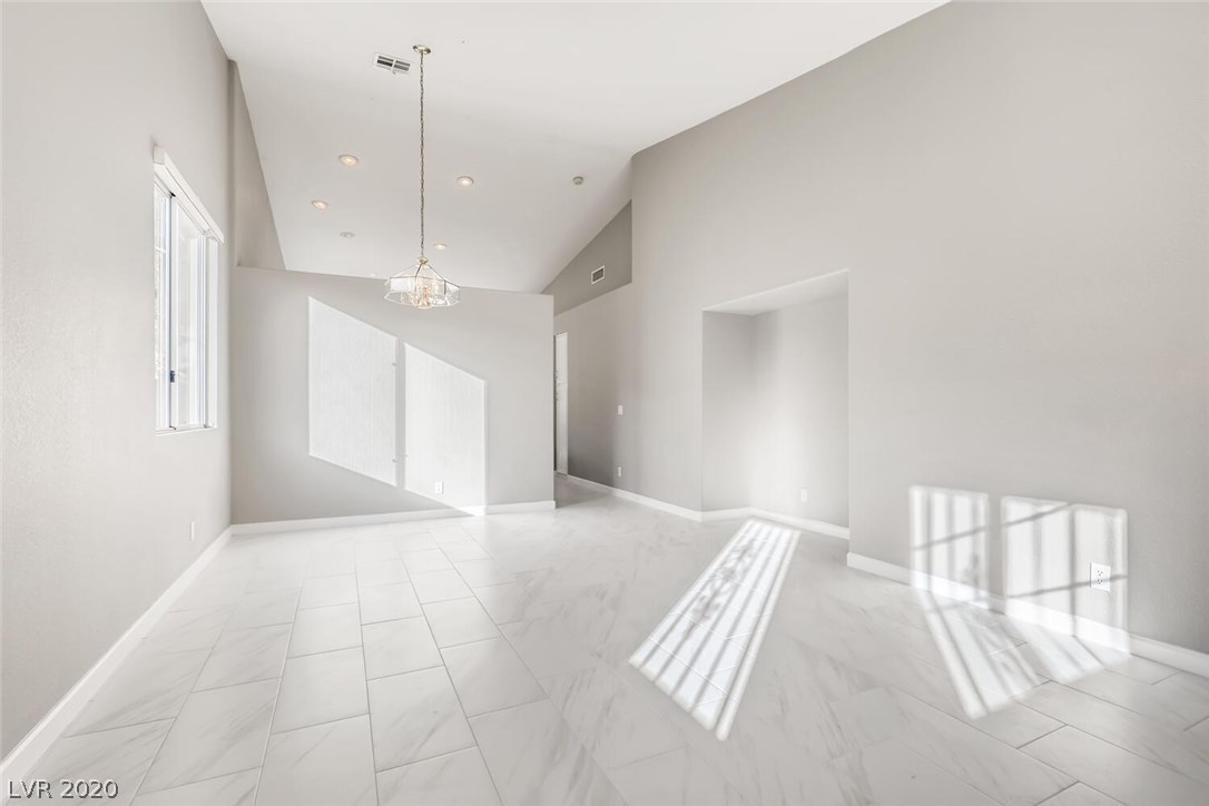 3333 North Hidden Ridge Street Las Vegas, NV 89129 - Photo 2 of 25 Gallery Image 2