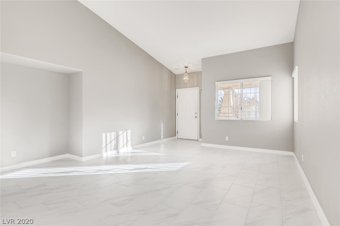 3333 North Hidden Ridge Street Las Vegas, NV 89129 - Photo 5 of 25 Gallery Image 5