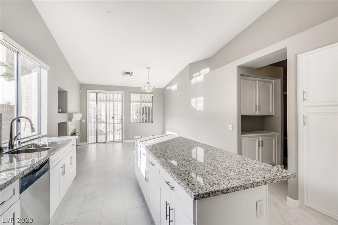 3333 North Hidden Ridge Street Las Vegas, NV 89129 - Photo 8 of 25 Gallery Image 8