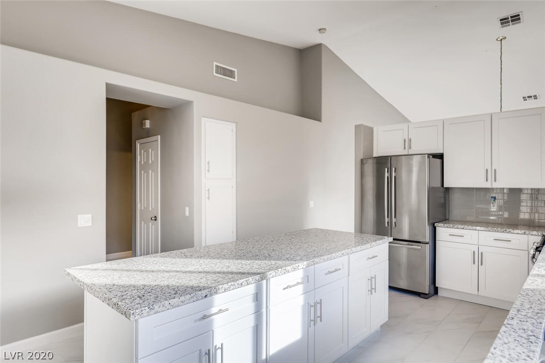 3333 North Hidden Ridge Street Las Vegas, NV 89129 - Photo 9 of 25 Gallery Image 9
