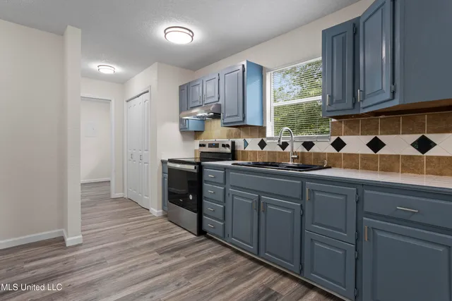 $1,650 | 4128 Idywood Avenue, Moss Point, MS 39562