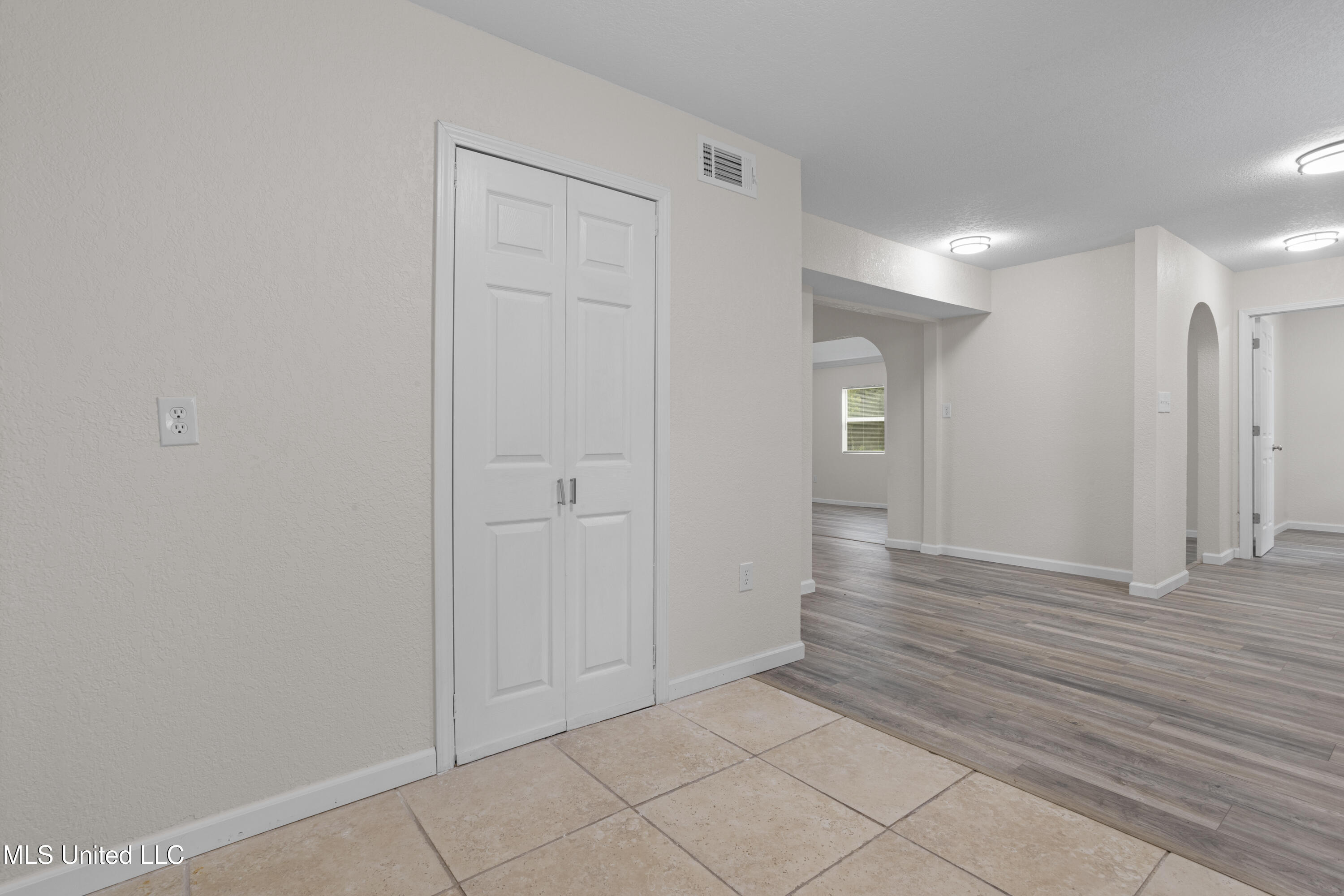 4128 Idywood Avenue Moss Point, MS 39562 - Photo 18 of 39 Idywood