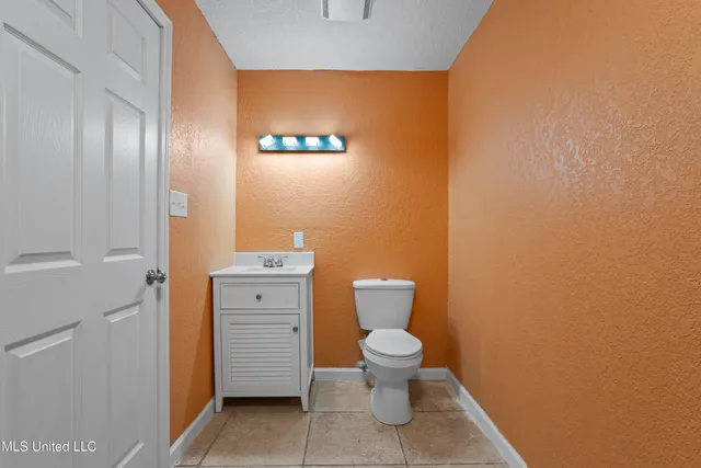 $1,650 | 4128 Idywood Avenue, Moss Point, MS 39562