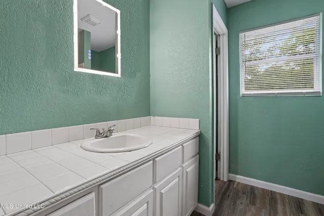 $1,650 | 4128 Idywood Avenue, Moss Point, MS 39562