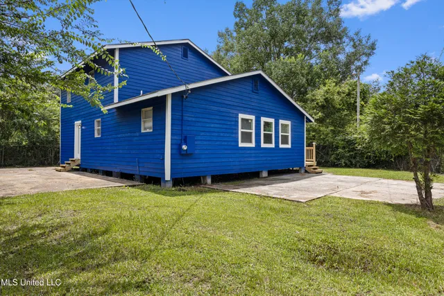 $1,650 | 4128 Idywood Avenue, Moss Point, MS 39562