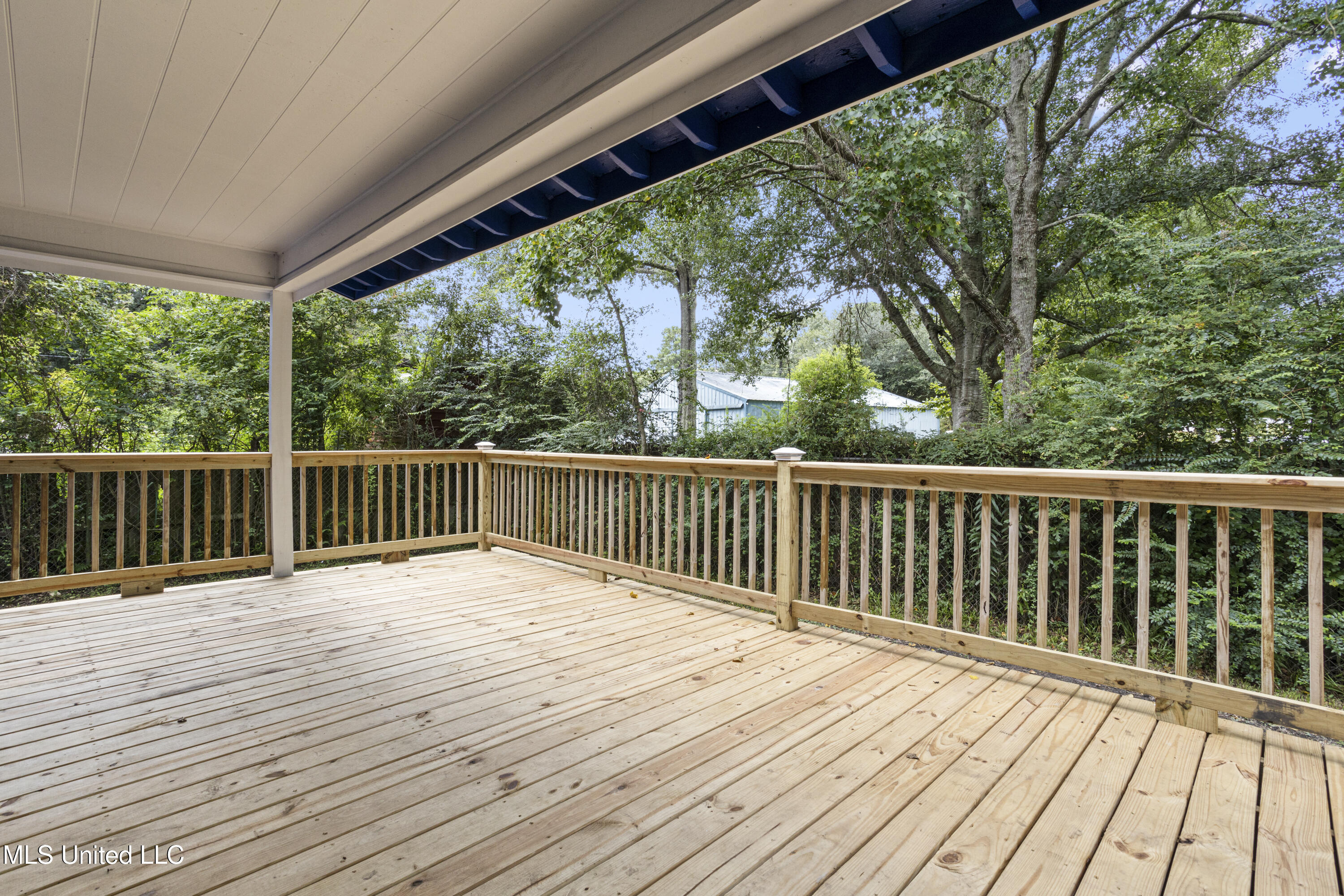 4128 Idywood Avenue Moss Point, MS 39562 - Photo 4 of 39 Idywood