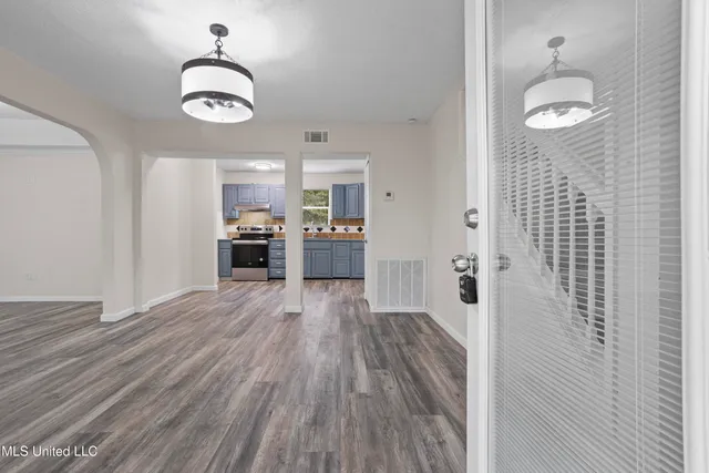 $1,650 | 4128 Idywood Avenue, Moss Point, MS 39562