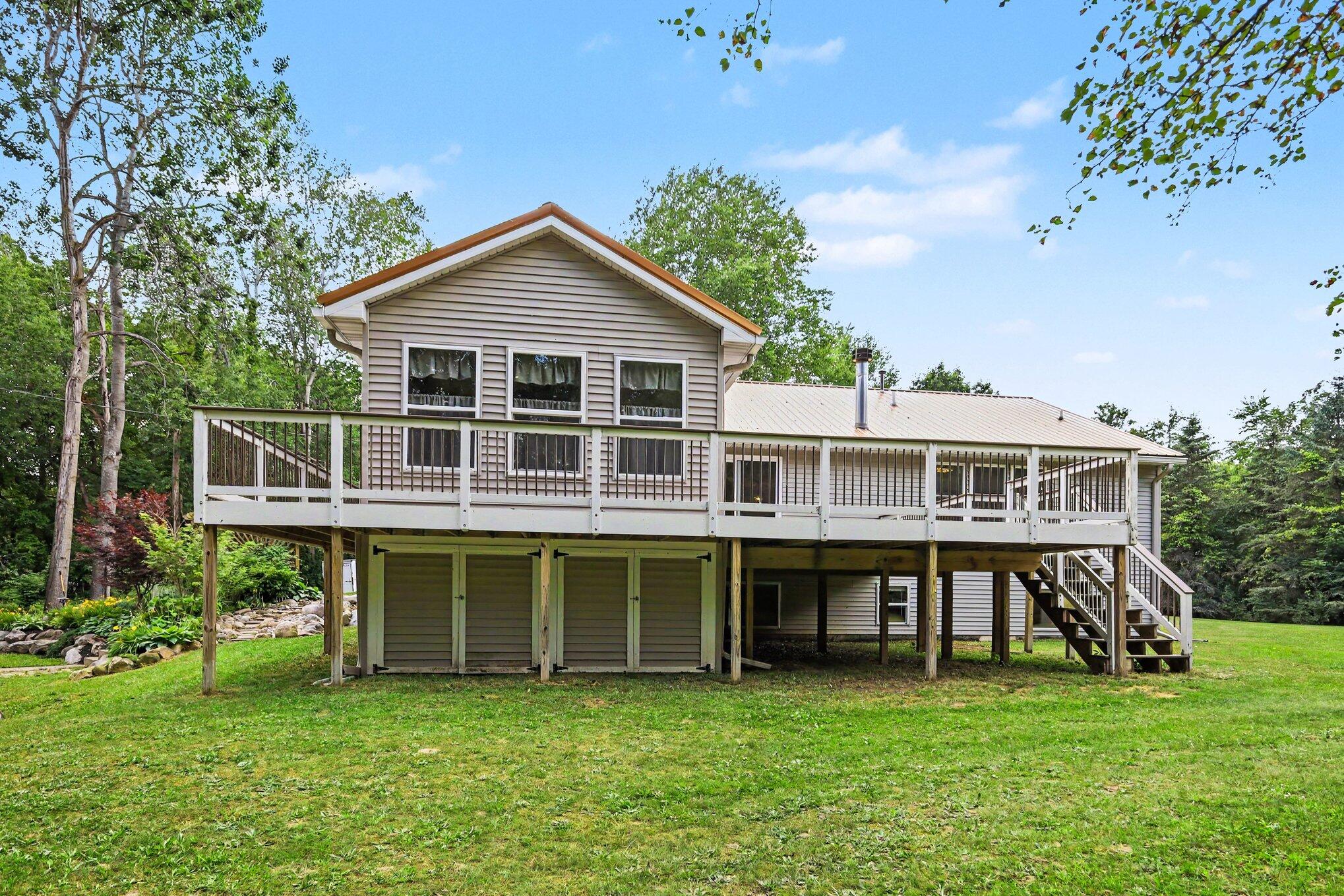 3155 11 Mile Road Northeast Rockford, MI 49341 - Photo 22 of 33 034_file_9945