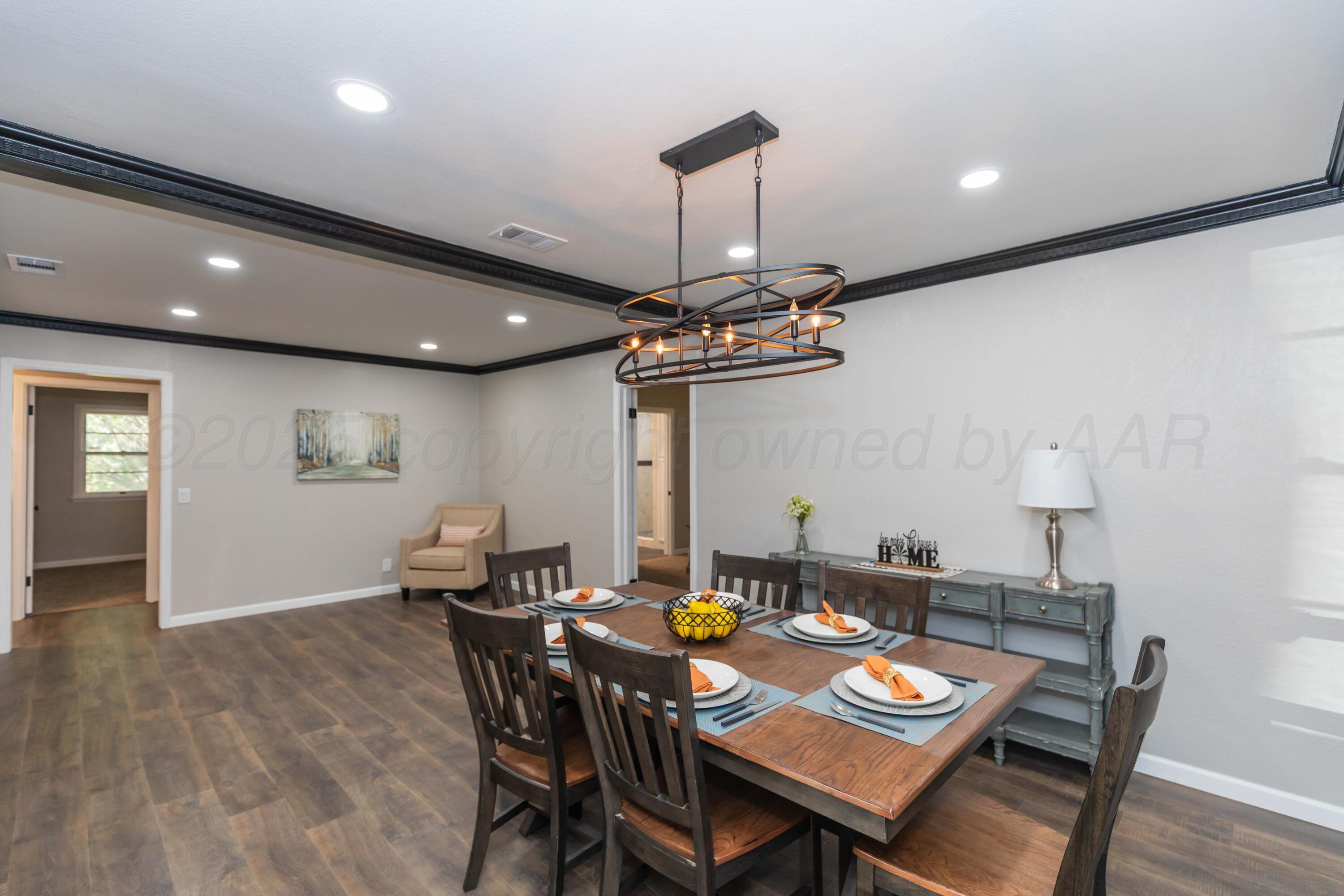 3504 South Rusk Street Amarillo, TX 79109 - Photo 17 of 54 FORMAL DINING VIEW 3