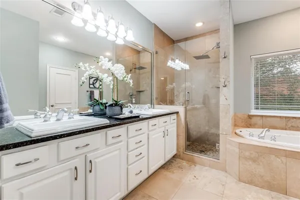 $3,000 | 2205 Canton Street, Unit 107, Dallas, TX 75201