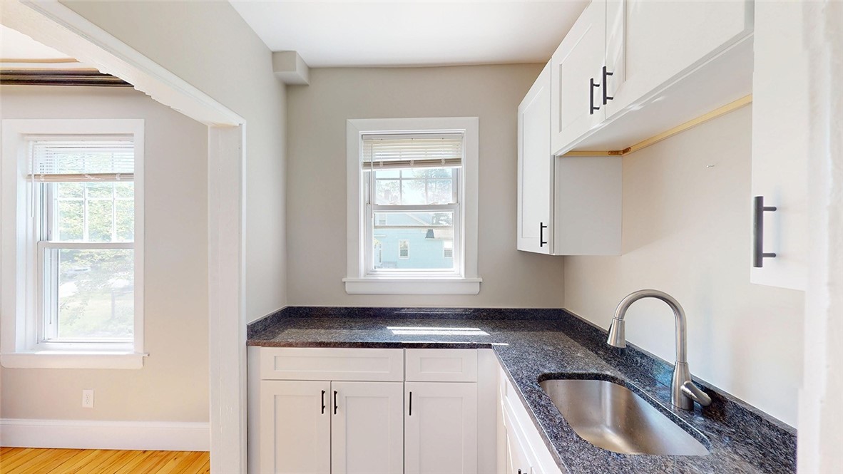 120 Woodward Road Providence, RI 02904 - Photo 8 of 22