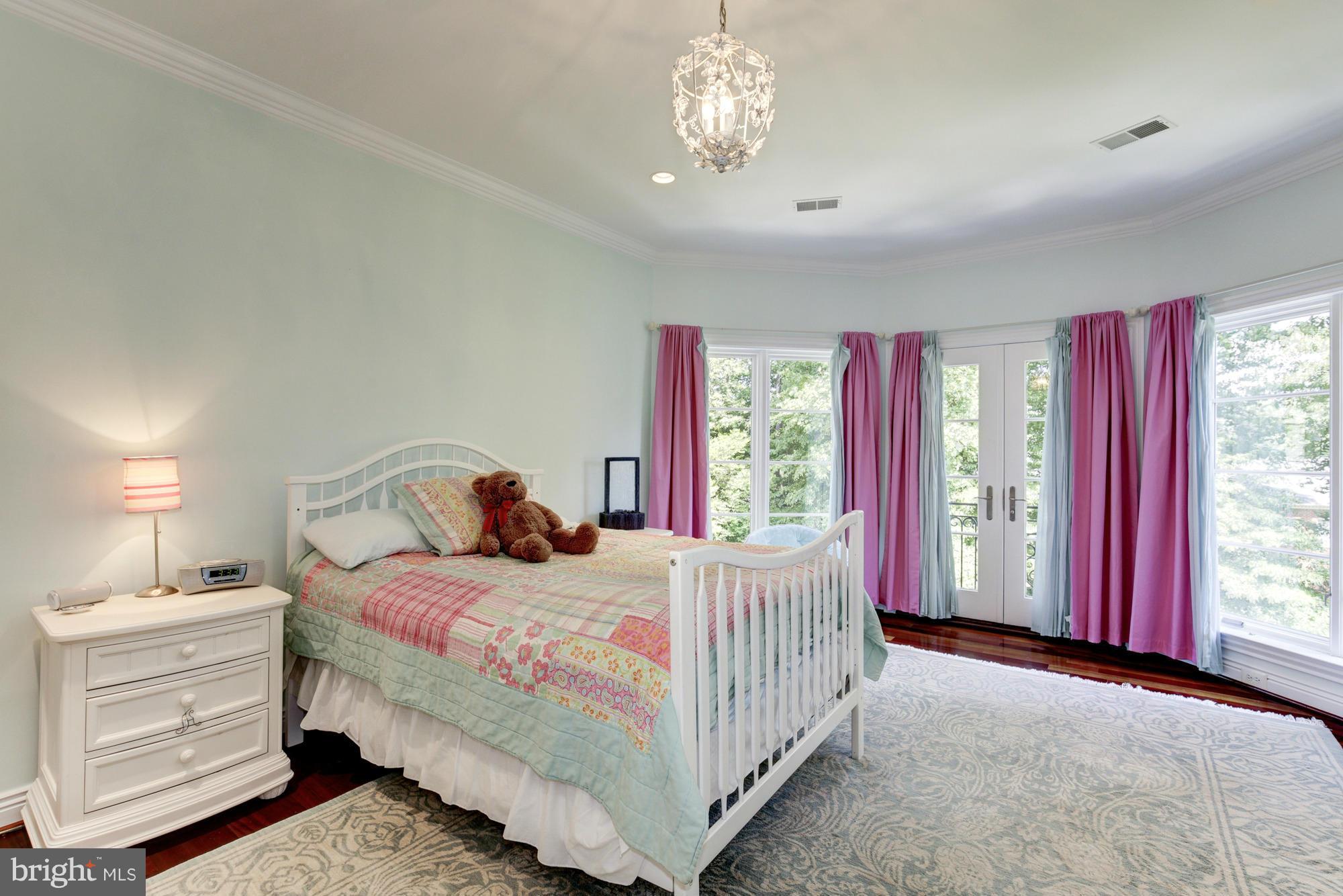 7805 Meritage Lane McLean, VA 22102 - Photo 15 of 30 Bedroom