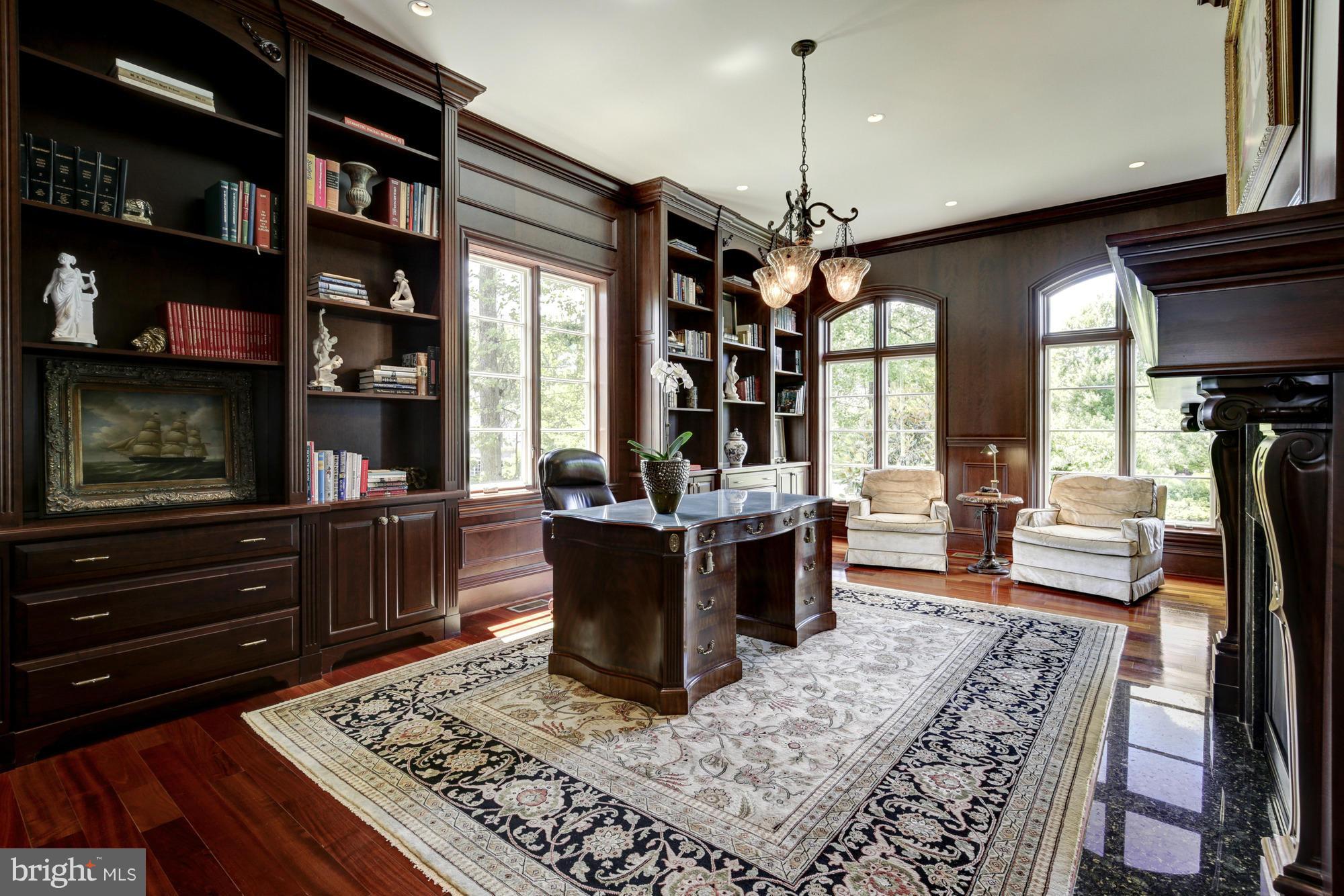 7805 Meritage Lane McLean, VA 22102 - Photo 5 of 30 Office/Library