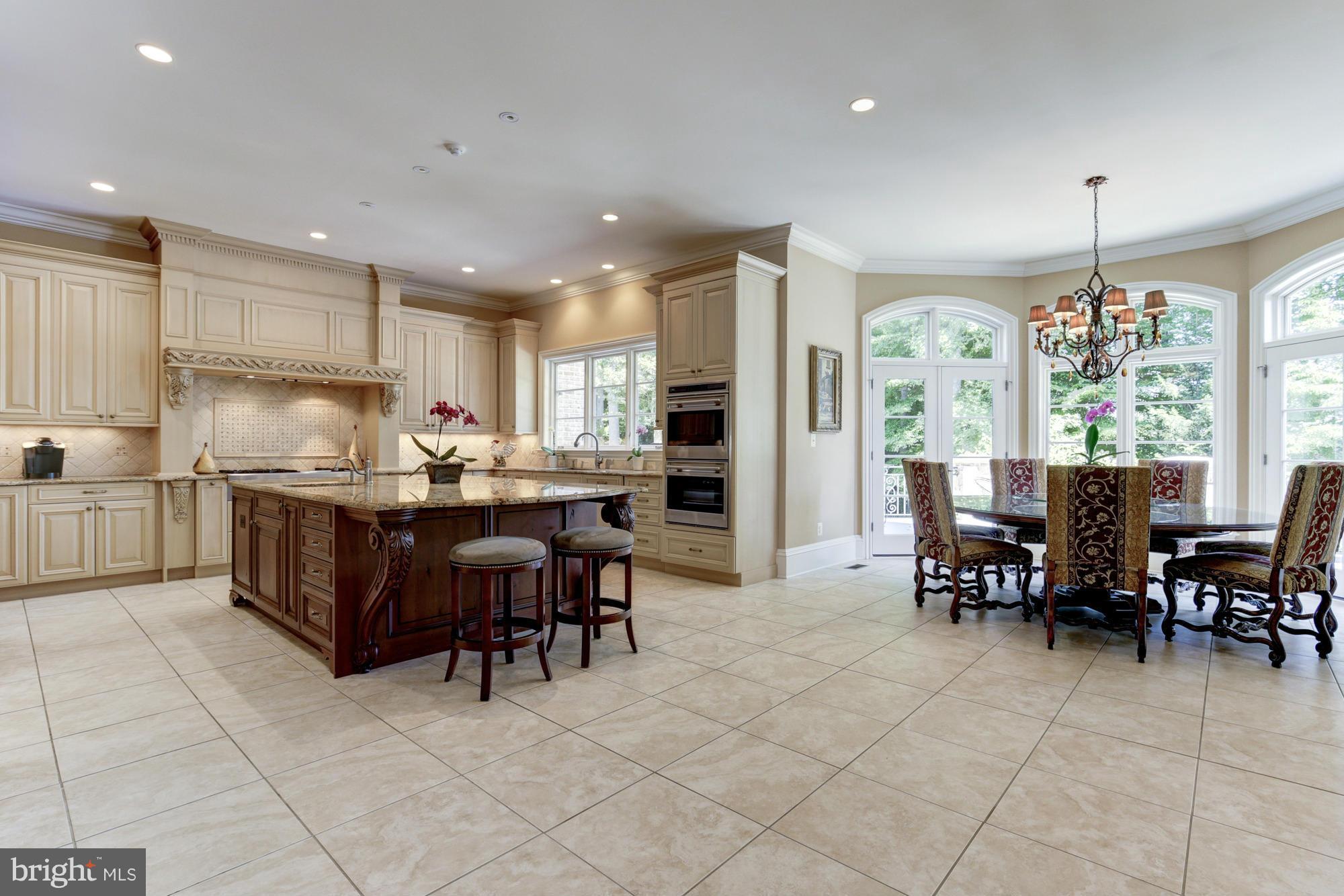 7805 Meritage Lane McLean, VA 22102 - Photo 9 of 30 Kitchen