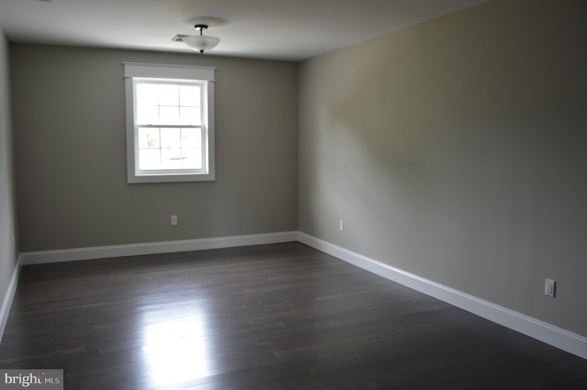 143 Kansas Road Pennsville, NJ 08070 - Photo 14 of 31