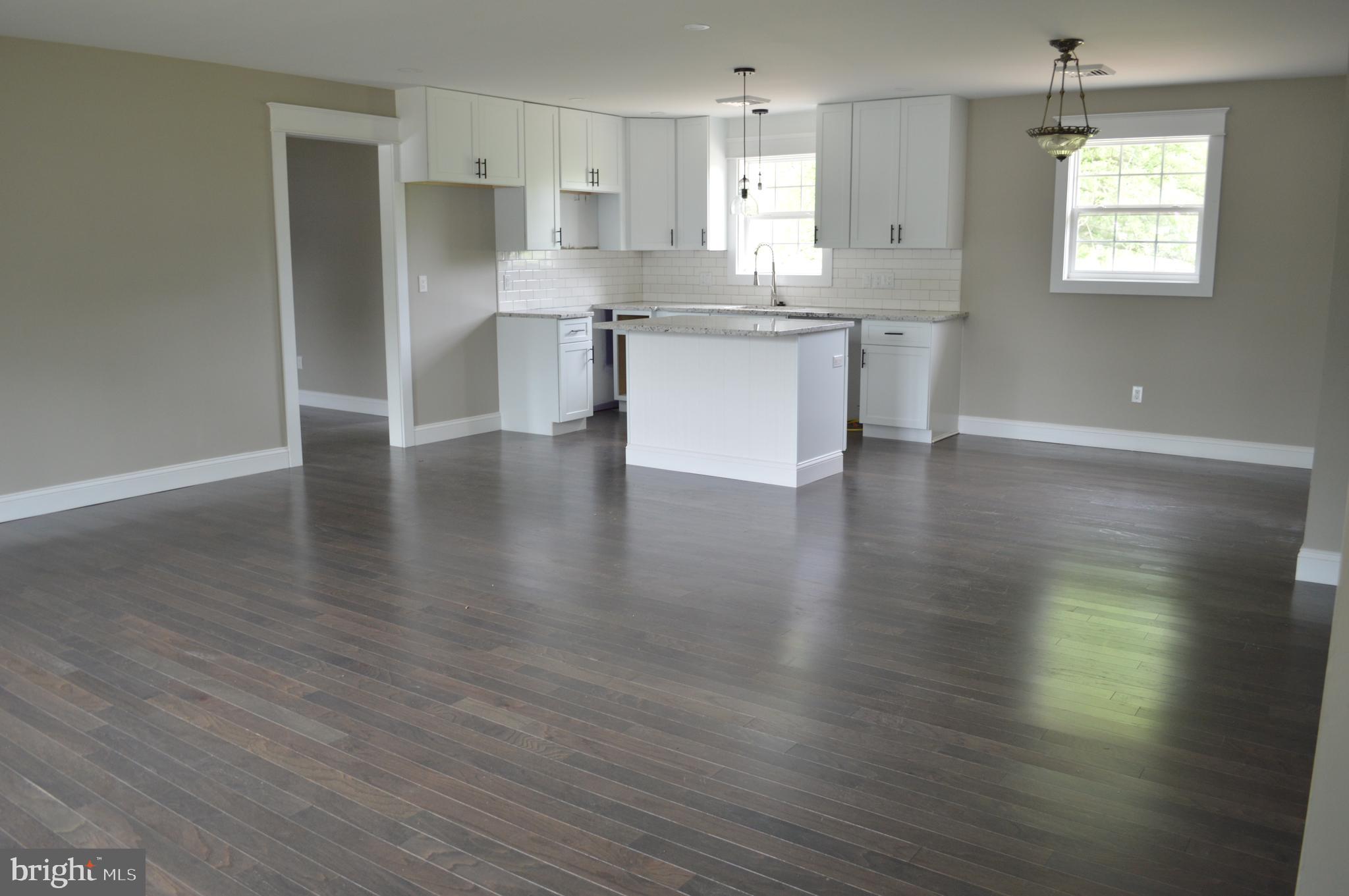 143 Kansas Road Pennsville, NJ 08070 - Photo 6 of 31