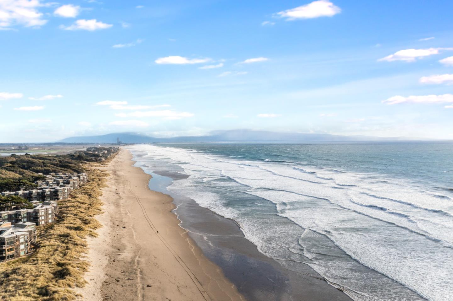 101 Shell Road, Unit 248 Watsonville, CA 95076 - Photo 22 of 28 a view of an ocean beach